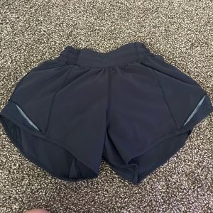 Greta condition! Worn frequently but in great conditions, willing to negotiate